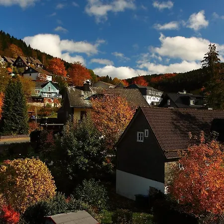 Silbach Apartament *
